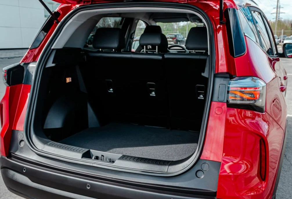 Аренда chery tiggo-4 стандарт класса 2025 года в городе Москва Щукинская от 3520 руб./сутки, передний привод, двигатель: бензин, объем 1.5 литров, каско (Мультидрайв), ОСАГО (Мультидрайв), без водителя, недорого, вид 10 - RentRide