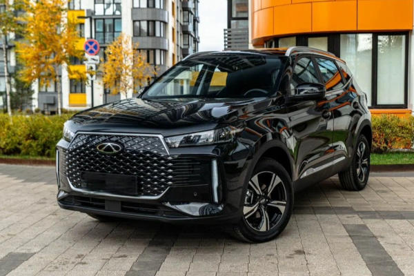 Прокат авто chery tiggo-4 стандарт класса 2025 года в городе Москва Чертановская от 3520 руб./сутки, передний привод, двигатель: бензин, объем 1.5 литров, каско (Мультидрайв), ОСАГО (Мультидрайв), без водителя, недорого - RentRide