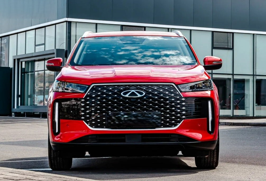 Аренда chery tiggo-4 стандарт класса 2025 года в городе Москва Чертановская от 3520 руб./сутки, передний привод, двигатель: бензин, объем 1.5 литров, каско (Мультидрайв), ОСАГО (Мультидрайв), без водителя, недорого, вид 3 - RentRide