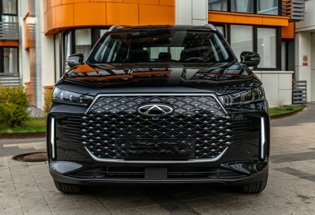 Аренда chery tiggo-4 стандарт класса 2025 года в городе Москва Щукинская от 3520 руб./сутки, передний привод, двигатель: бензин, объем 1.5 литров, каско (Мультидрайв), ОСАГО (Мультидрайв), без водителя, недорого, вид 2 - RentRide