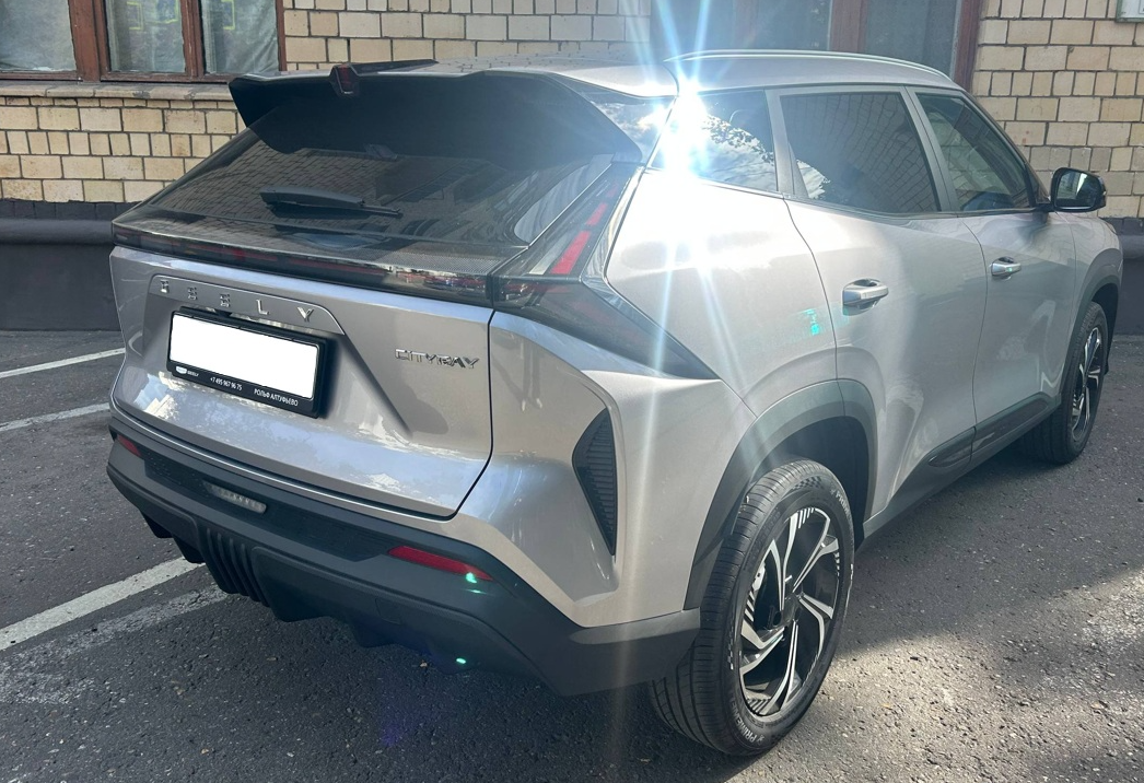 Аренда geely cityray эконом класса 2025 года в городе Москва Чертановская от 4520 руб./сутки, передний привод, двигатель: бензин, объем 1.5 литров, каско (Мультидрайв), ОСАГО (Мультидрайв), без водителя, недорого, вид 3 - RentRide
