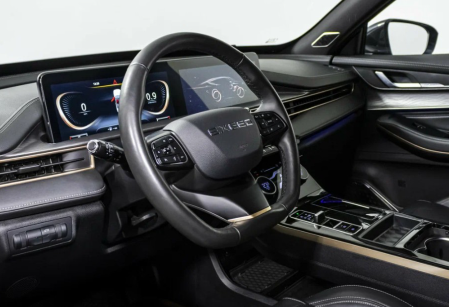 Аренда exeed lx стандарт класса 2023 года в городе Москва Чертановская от 4080 руб./сутки, передний привод, двигатель: бензин, объем 1.6 литров, каско (Мультидрайв), ОСАГО (Мультидрайв), без водителя, недорого, вид 10 - RentRide