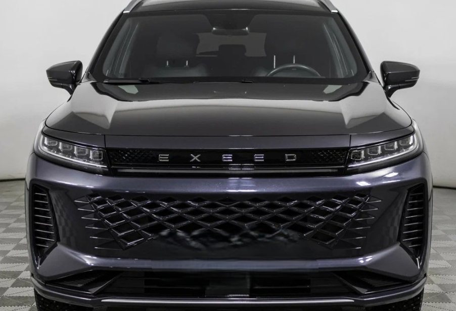 Аренда exeed lx стандарт класса 2024 года в городе Москва Щукинская от 4080 руб./сутки, передний привод, двигатель: бензин, объем 1.6 литров, каско (Мультидрайв), ОСАГО (Мультидрайв), без водителя, недорого, вид 2 - RentRide