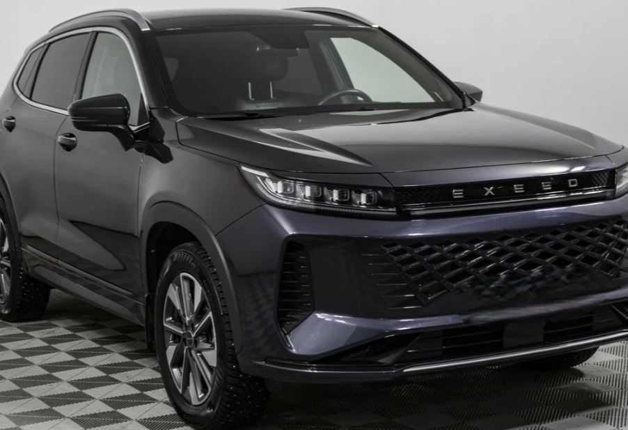 Аренда exeed lx стандарт класса 2024 года в городе Москва Щукинская от 4080 руб./сутки, передний привод, двигатель: бензин, объем 1.6 литров, каско (Мультидрайв), ОСАГО (Мультидрайв), без водителя, недорого, вид 3 - RentRide
