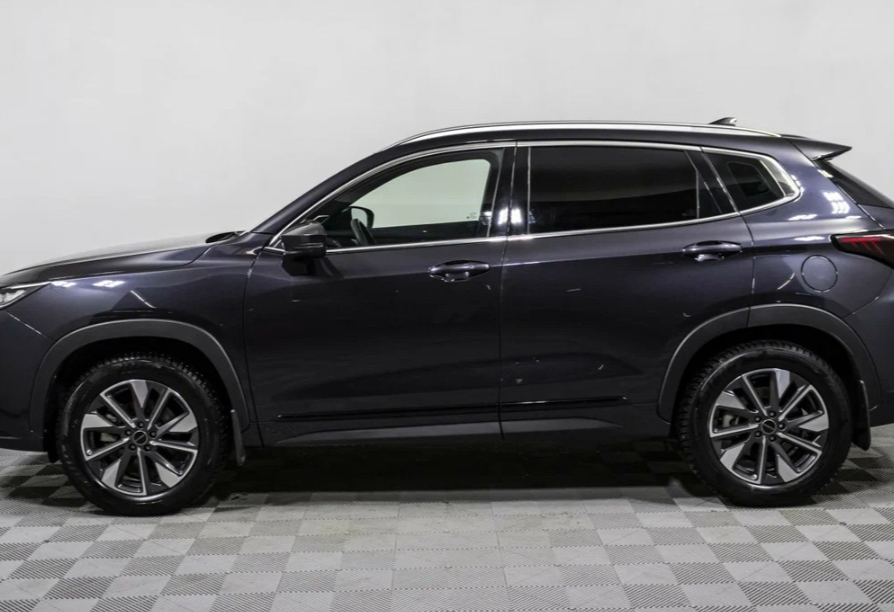 Аренда exeed lx стандарт класса 2024 года в городе Москва Чертановская от 4080 руб./сутки, передний привод, двигатель: бензин, объем 1.6 литров, каско (Мультидрайв), ОСАГО (Мультидрайв), без водителя, недорого, вид 8 - RentRide