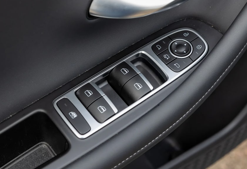 Аренда chery arrizo-8 стандарт класса 2024 года в городе Москва Щукинская от 3976 руб./сутки, передний привод, двигатель: бензин, объем 1.6 литров, каско (Мультидрайв), ОСАГО (Мультидрайв), без водителя, недорого, вид 19 - RentRide