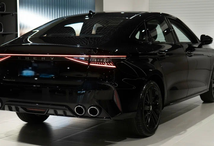 Аренда chery arrizo-8 стандарт класса 2024 года в городе Москва Щукинская от 3976 руб./сутки, передний привод, двигатель: бензин, объем 1.6 литров, каско (Мультидрайв), ОСАГО (Мультидрайв), без водителя, недорого, вид 4 - RentRide