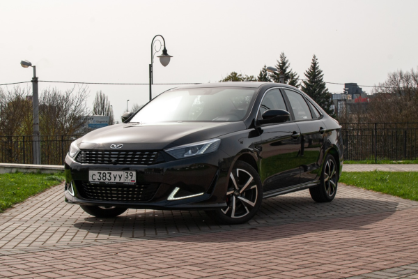 e5 e5 2024 года Прокат авто e5 e5 эконом класса 2024 года в городе Калининград от 2290 руб./сутки, передний привод, двигатель: бензин, объем 1.5 литров, каско (Впишу в полис), ОСАГО (Мультидрайв), без водителя, недорого - RentRide