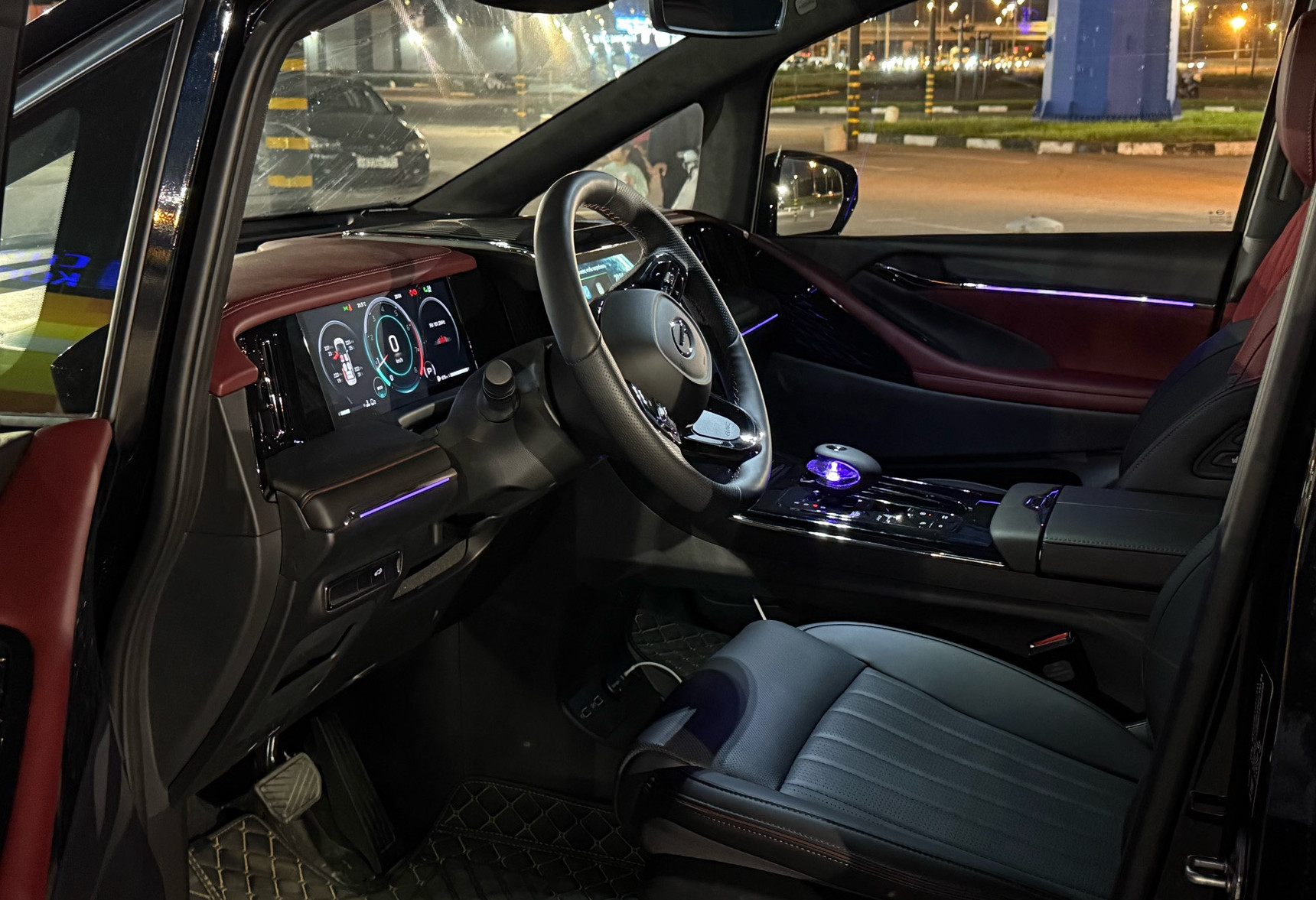 Аренда gac gac 2024 года в городе Москва Новоподрезково от 8400 руб./сутки, передний привод, двигатель: бензин, объем 2 литра, каско (Впишу в полис), ОСАГО (Впишу в полис), без водителя, недорого, вид 5 - RentRide