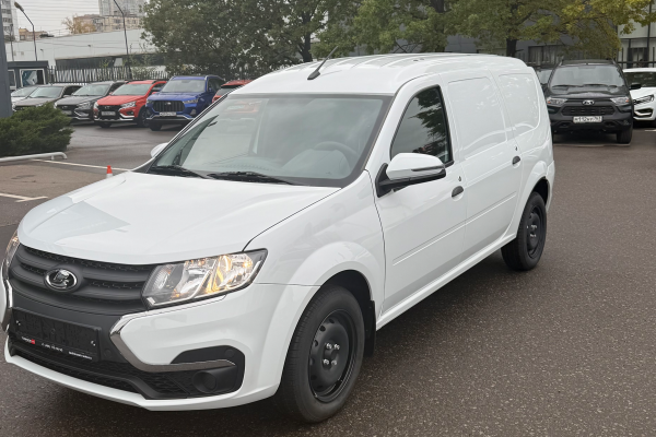 Прокат авто lada largus эконом класса 2025 года в городе Истра от 2000 руб./сутки, передний привод, двигатель: бензин, объем 1.5 литров, каско (Мультидрайв), ОСАГО (Мультидрайв), без водителя, недорого - RentRide