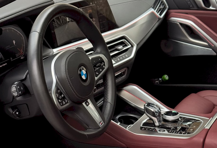 Аренда bmw x6 премиум класса 2023 года в городе Москва Новаторская от 15000 руб./сутки, полный привод, двигатель: бензин, объем 3 литра, каско (Мультидрайв), ОСАГО (Мультидрайв), без водителя, недорого, вид 8 - RentRide