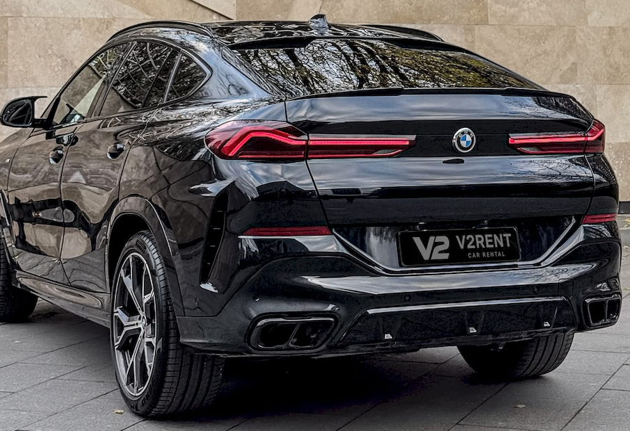 Аренда bmw x6 премиум класса 2023 года в городе Москва Новаторская от 15000 руб./сутки, полный привод, двигатель: бензин, объем 3 литра, каско (Мультидрайв), ОСАГО (Мультидрайв), без водителя, недорого, вид 4 - RentRide