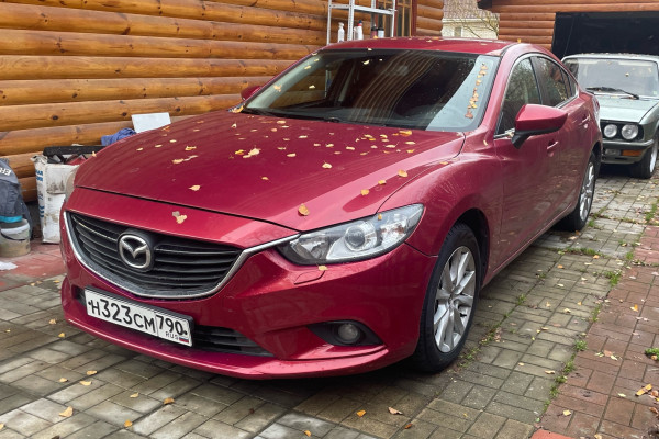 Прокат авто mazda 6 комфорт класса 2014 года в городе Москва Домодедовская от 3000 руб./сутки, задний привод, двигатель: бензин, объем 2.5 литров, ОСАГО (Мультидрайв), без водителя, недорого - RentRide