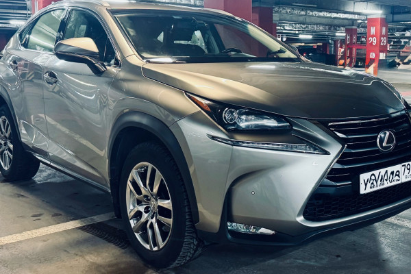 Прокат авто lexus nx бизнес класса 2015 года в городе Москва Шаболовская от 5760 руб./сутки, полный привод, двигатель: бензин, объем 2 литра, каско (Мультидрайв), ОСАГО (Мультидрайв), без водителя, недорого - RentRide
