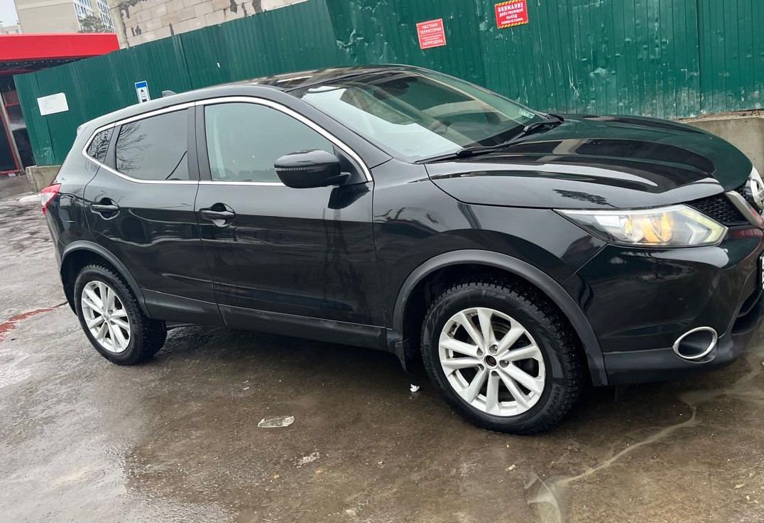 Аренда nissan qashqai эконом класса 2018 года в городе Москва от 2800 руб./сутки, передний привод, двигатель: бензин, объем 2 литра, ОСАГО (Мультидрайв), без водителя, недорого, вид 2 - RentRide