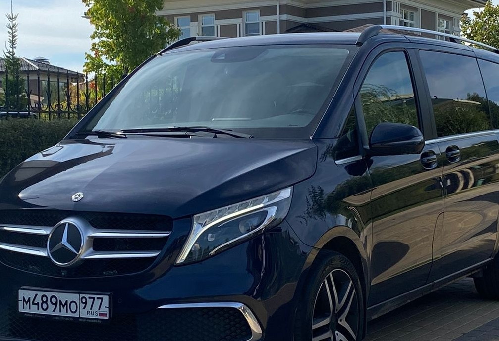 Аренда mercedes-benz v-klass бизнес класса 2021 года в городе Москва от 12800 руб./сутки, полный привод, двигатель: дизель, объем 2.1 литр, каско (Впишу в полис), ОСАГО (Впишу в полис), без водителя, недорого, вид 7 - RentRide