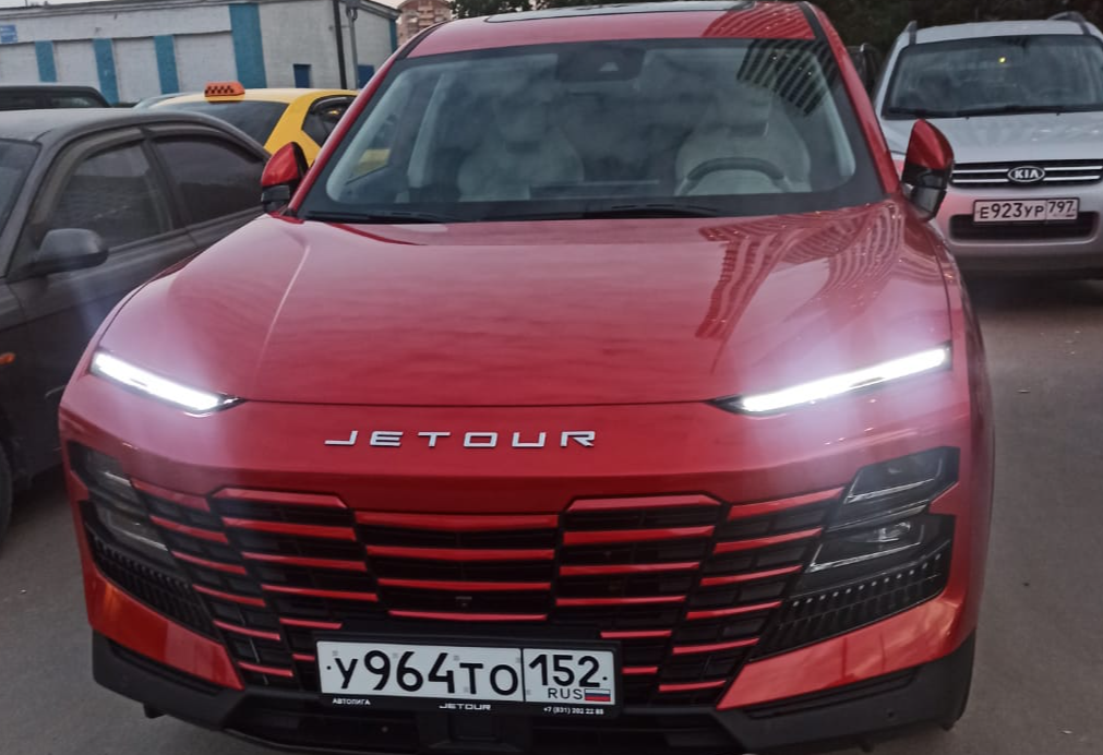 Аренда jetour dashing комфорт класса 2024 года в городе Москва Народное Ополчение от 4200 руб./сутки, передний привод, двигатель: бензин, объем 1.6 литров, каско (Мультидрайв), ОСАГО (Мультидрайв), без водителя, недорого - RentRide