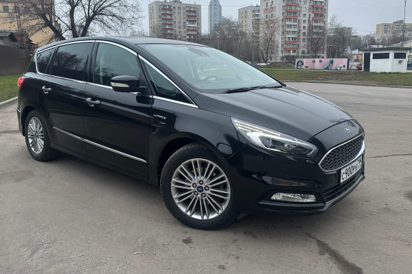 Прокат авто ford s-max 2018 года в городе Москва Бульвар Рокоссовского от 4000 руб./сутки, передний привод, двигатель: дизель, объем 2 литра, каско (Мультидрайв), ОСАГО (Впишу в полис), без водителя, недорого - RentRide