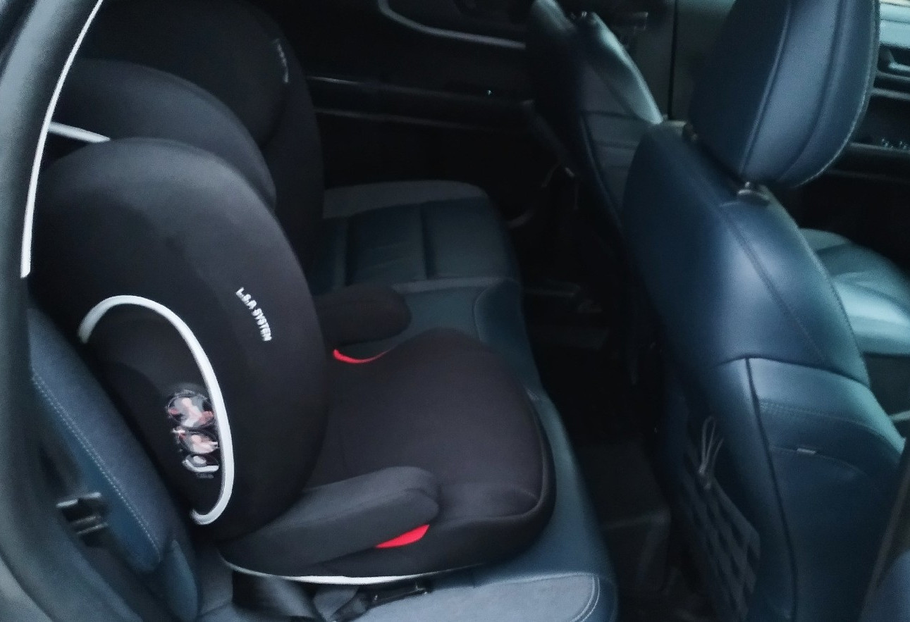 Аренда ford bronco комфорт класса 2021 года в городе Москва Нагорная от 6320 руб./сутки, полный привод, двигатель: бензин, объем 1.5 литров, ОСАГО (Мультидрайв), без водителя, недорого, вид 7 - RentRide