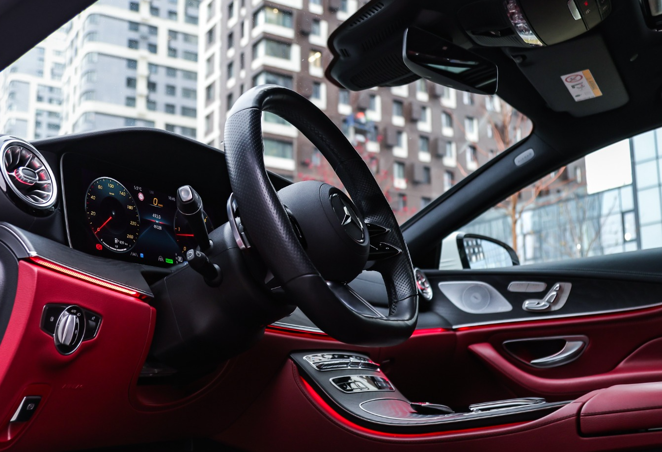 Аренда mercedes-benz cls премиум класса 2021 года в городе Москва Авиамоторная от 14320 руб./сутки, полный привод, двигатель: дизель, объем 2 литра, каско (Мультидрайв), ОСАГО (Мультидрайв), без водителя, недорого, вид 6 - RentRide