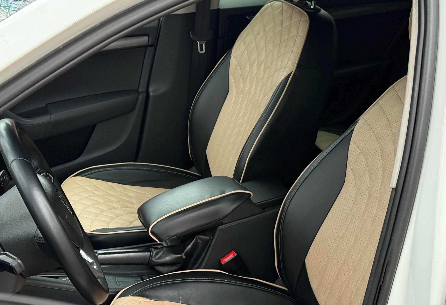 Аренда skoda octavia эконом класса 2017 года в городе Москва Нагорная от 2490 руб./сутки, передний привод, двигатель: бензин, объем 1.6 литров, ОСАГО (Впишу в полис), без водителя, недорого, вид 9 - RentRide