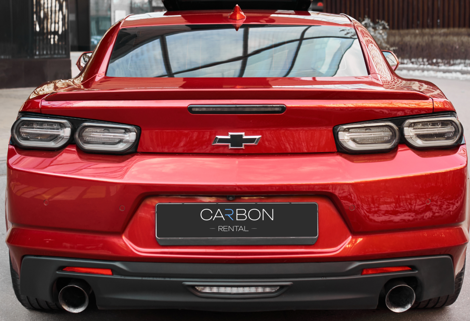 Аренда chevrolet camaro премиум класса 2019 года в городе Москва Университет от 9500 руб./сутки, задний привод, двигатель: бензин, объем 2 литра, ОСАГО (Мультидрайв), без водителя, недорого, вид 4 - RentRide