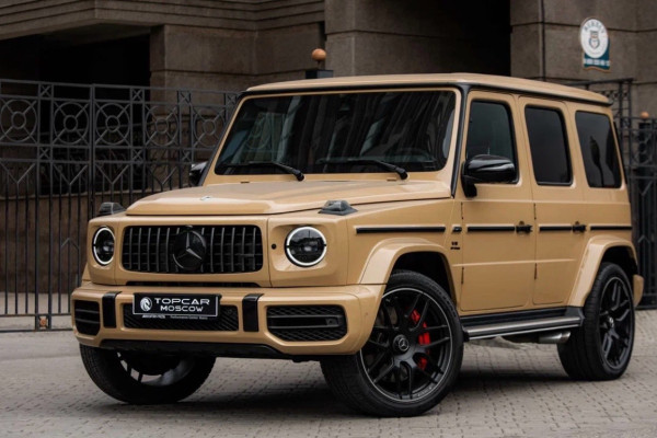 Прокат авто mercedes-benz g-klass премиум класса 2024 года в городе Москва Шаболовская от 56000 руб./сутки, полный привод, двигатель: бензин, объем 4 литра, каско (Впишу в полис), ОСАГО (Впишу в полис), без водителя, недорого - RentRide