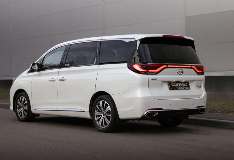 Аренда gac gn8 2021 года в городе Москва Крылатское от 7200 руб./сутки, передний привод, двигатель: бензин, объем 2 литра, ОСАГО (Мультидрайв), без водителя, недорого, вид 2 - RentRide