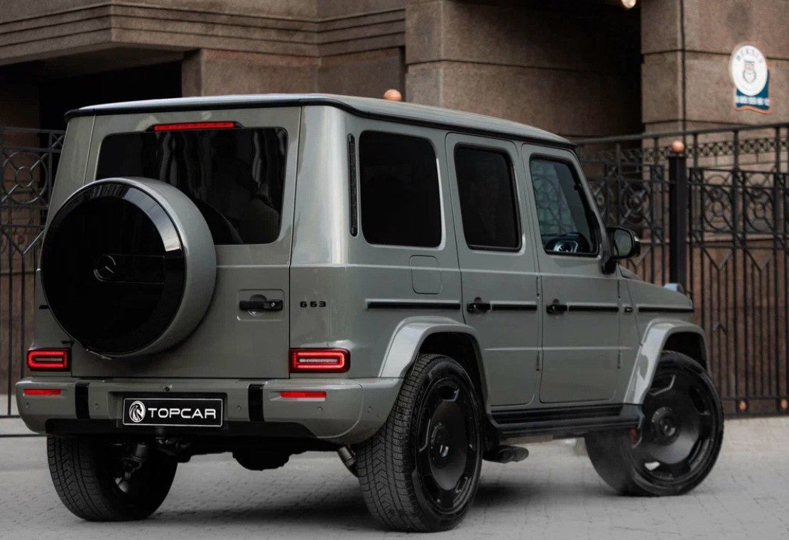 Аренда mercedes-benz g-klass-amg премиум класса 2024 года в городе Москва Шаболовская от 64000 руб./сутки, полный привод, двигатель: гибрид, объем 4 литра, каско (Мультидрайв), ОСАГО (Мультидрайв), без водителя, недорого, вид 8 - RentRide