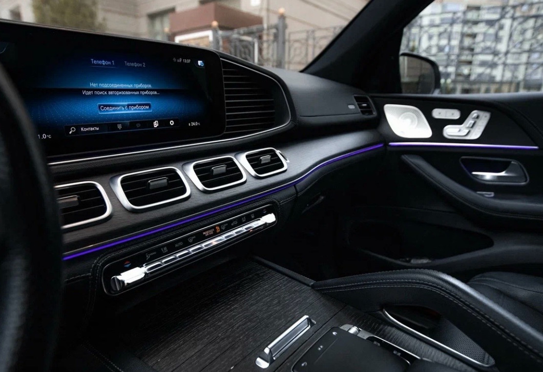 Аренда mercedes-benz gls-amg премиум класса 2021 года в городе Москва Шаболовская от 36800 руб./сутки, полный привод, двигатель: бензин, объем 4 литра, каско (Мультидрайв), ОСАГО (Мультидрайв), без водителя, недорого, вид 10 - RentRide