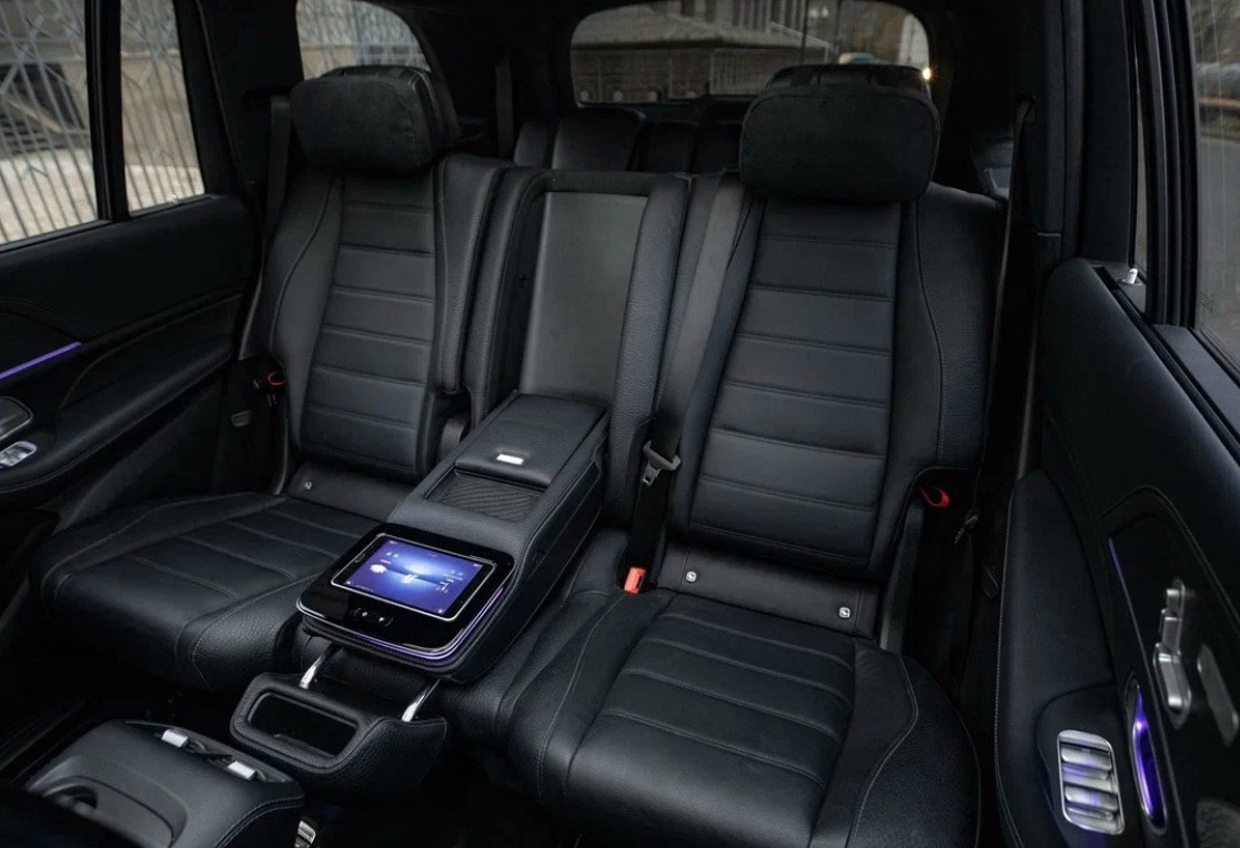 Аренда mercedes-benz gls-amg премиум класса 2021 года в городе Москва Шаболовская от 36800 руб./сутки, полный привод, двигатель: бензин, объем 4 литра, каско (Мультидрайв), ОСАГО (Мультидрайв), без водителя, недорого, вид 17 - RentRide