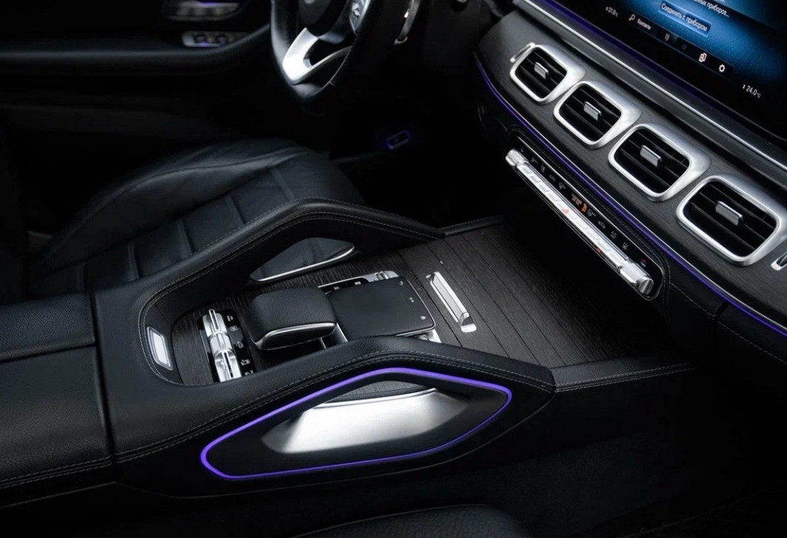 Аренда mercedes-benz gls-amg премиум класса 2021 года в городе Москва Шаболовская от 36800 руб./сутки, полный привод, двигатель: бензин, объем 4 литра, каско (Мультидрайв), ОСАГО (Мультидрайв), без водителя, недорого, вид 16 - RentRide