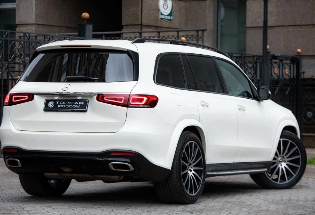 Аренда mercedes-benz gls-amg премиум класса 2021 года в городе Москва Шаболовская от 36800 руб./сутки, полный привод, двигатель: бензин, объем 4 литра, каско (Мультидрайв), ОСАГО (Мультидрайв), без водителя, недорого, вид 6 - RentRide