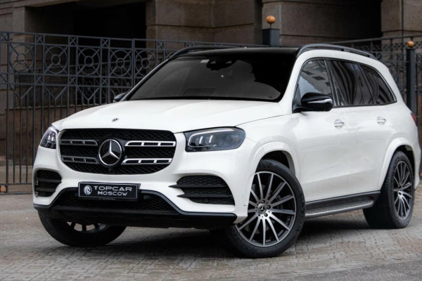 Прокат авто mercedes-benz gls-amg премиум класса 2021 года в городе Москва Шаболовская от 36800 руб./сутки, полный привод, двигатель: бензин, объем 4 литра, каско (Мультидрайв), ОСАГО (Мультидрайв), без водителя, недорого - RentRide