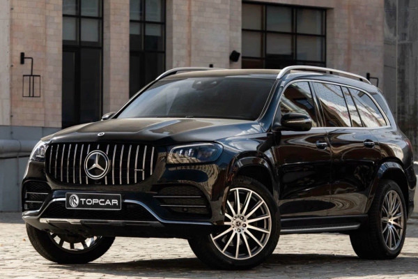 Прокат авто mercedes-benz gls премиум класса 2022 года в городе Москва Шаболовская от 28000 руб./сутки, полный привод, двигатель: дизель, объем 2.9 литров, каско (Мультидрайв), ОСАГО (Мультидрайв), без водителя, недорого - RentRide