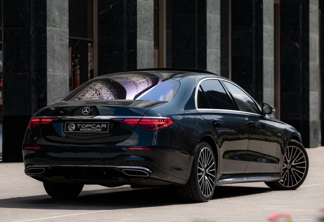 Аренда mercedes-benz s-klass премиум класса 2021 года в городе Москва Шаболовская от 28000 руб./сутки, полный привод, двигатель: гибрид, объем 3 литра, каско (Мультидрайв), ОСАГО (Мультидрайв), без водителя, недорого, вид 6 - RentRide