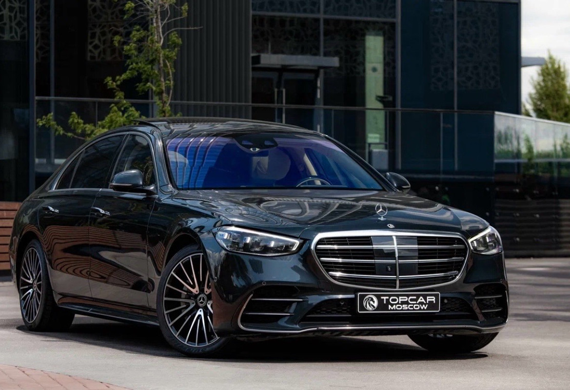 Аренда mercedes-benz s-klass премиум класса 2021 года в городе Москва Шаболовская от 28000 руб./сутки, полный привод, двигатель: гибрид, объем 3 литра, каско (Мультидрайв), ОСАГО (Мультидрайв), без водителя, недорого, вид 3 - RentRide
