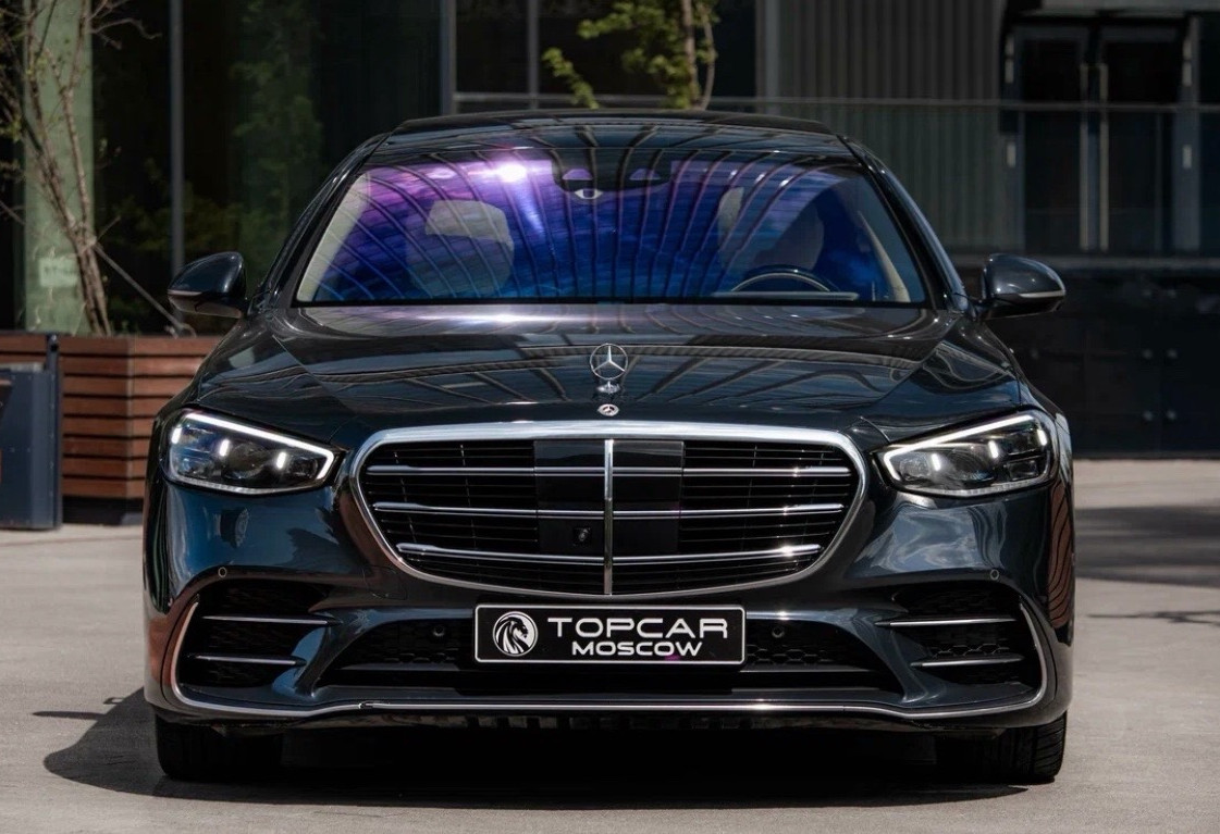 Аренда mercedes-benz s-klass премиум класса 2021 года в городе Москва Шаболовская от 28000 руб./сутки, полный привод, двигатель: гибрид, объем 3 литра, каско (Мультидрайв), ОСАГО (Мультидрайв), без водителя, недорого, вид 2 - RentRide