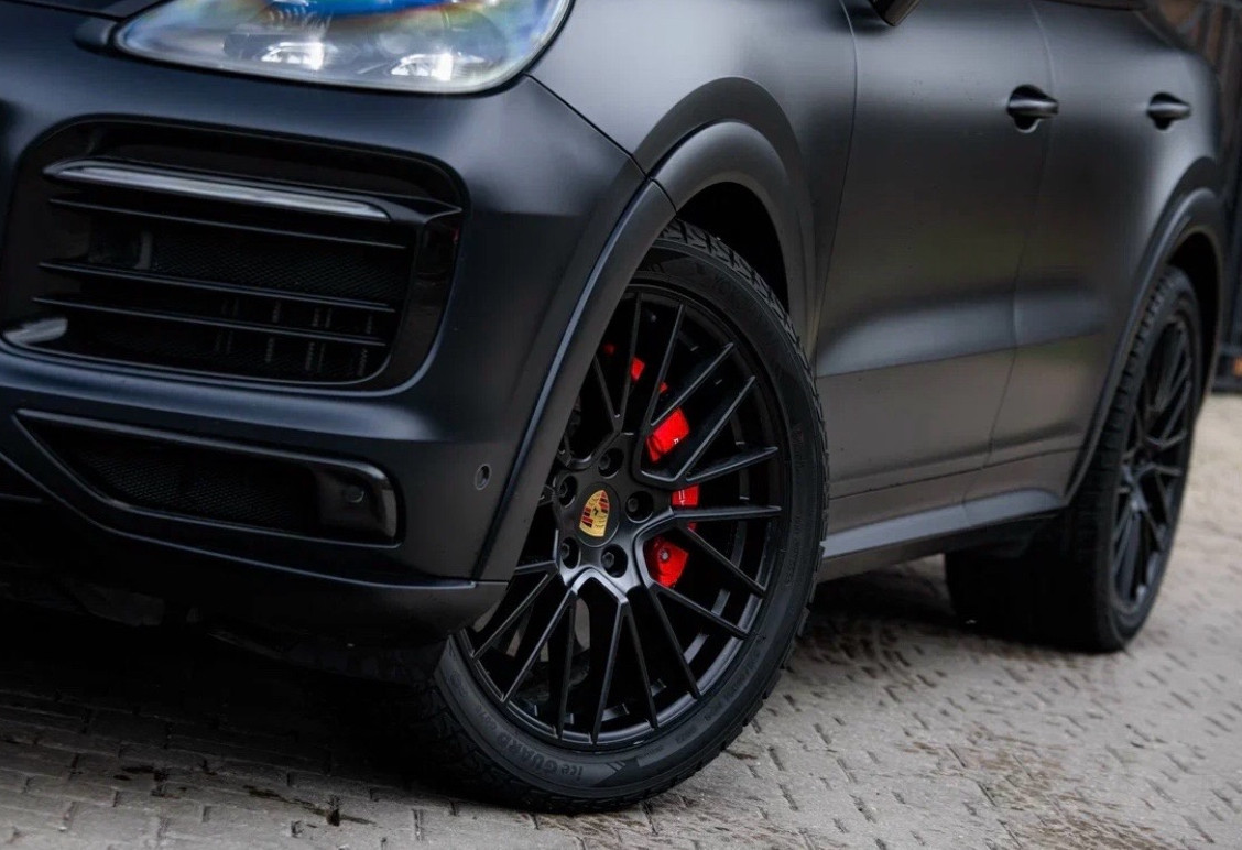 Аренда porsche cayenne бизнес класса 2021 года в городе Москва Шаболовская от 32000 руб./сутки, полный привод, двигатель: бензин, объем 4 литра, каско (Мультидрайв), ОСАГО (Мультидрайв), без водителя, недорого, вид 2 - RentRide