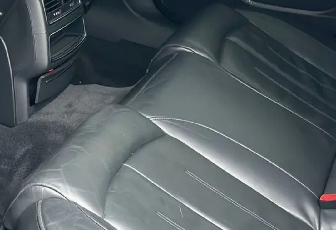 Аренда audi a7 стандарт класса 2012 года в городе Москва Физтех от 4800 руб./сутки, полный привод, двигатель: бензин, объем 204 литра, ОСАГО (Мультидрайв), без водителя, недорого, вид 6 - RentRide