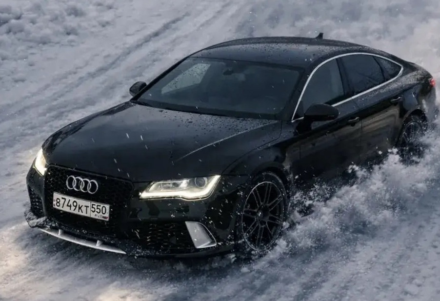 Аренда audi a7 стандарт класса 2012 года в городе Москва Физтех от 4400 руб./сутки, полный привод, двигатель: бензин, объем 204 литра, ОСАГО (Мультидрайв), без водителя, недорого - RentRide