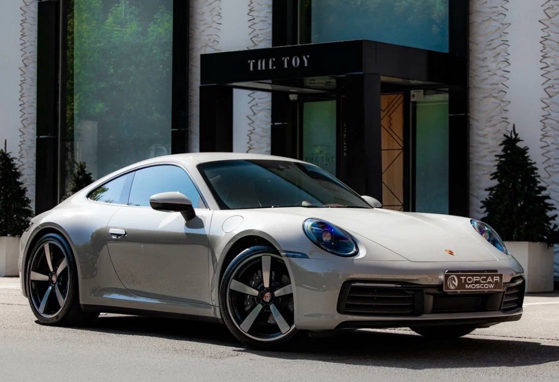 Аренда porsche 911 премиум класса 2021 года в городе Москва Тульская от 36000 руб./сутки, передний привод, двигатель: бензин, объем 3 литра, каско (Мультидрайв), ОСАГО (Мультидрайв), без водителя, недорого, вид 4 - RentRide