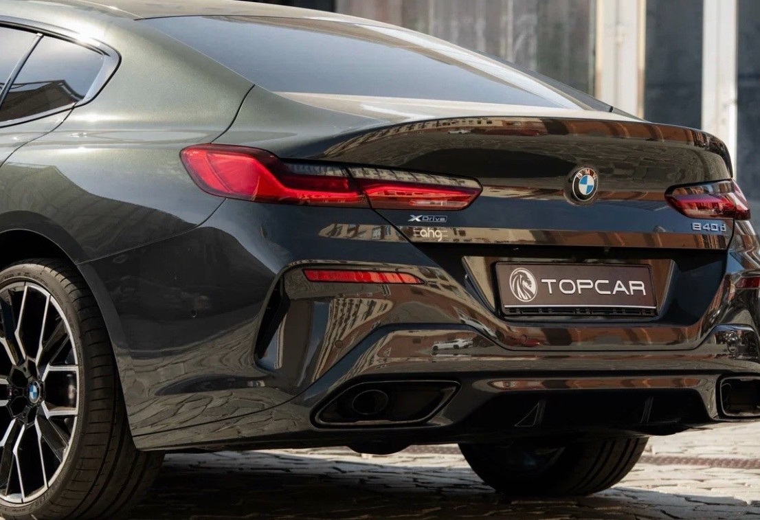 Аренда bmw 8-serii премиум класса 2023 года в городе Москва Шаболовская от 20000 руб./сутки, полный привод, двигатель: гибрид, объем 3 литра, каско (Мультидрайв), ОСАГО (Мультидрайв), без водителя, недорого, вид 4 - RentRide