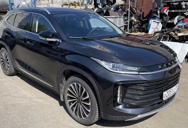 Аренда exeed txl комфорт класса 2023 года в городе Москва от 4000 руб./сутки, полный привод, двигатель: бензин, объем 2 литра, каско (Мультидрайв), ОСАГО (Мультидрайв), без водителя, недорого - RentRide