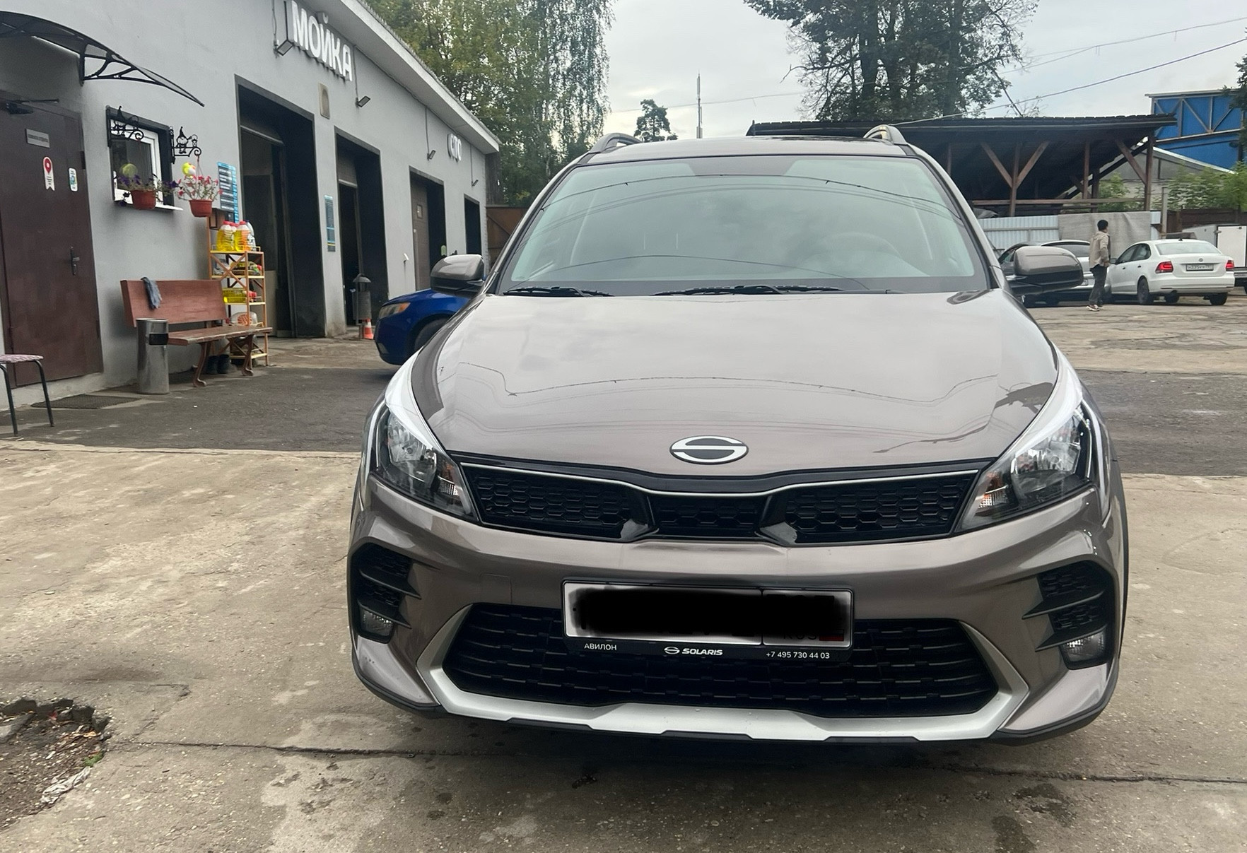 Аренда kia rio-x-line эконом класса 2025 года в городе Москва Медведково от 3999 руб./сутки, передний привод, двигатель: бензин, объем 1.6 литров, каско (Мультидрайв), ОСАГО (Впишу в полис), без водителя, недорого, вид 3 - RentRide