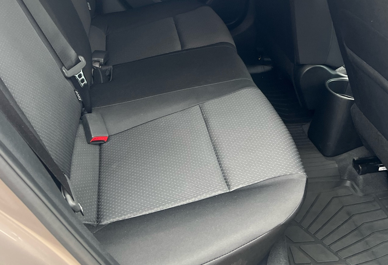 Аренда kia rio-x-line эконом класса 2025 года в городе Москва Медведково от 3999 руб./сутки, передний привод, двигатель: бензин, объем 1.6 литров, каско (Мультидрайв), ОСАГО (Впишу в полис), без водителя, недорого, вид 7 - RentRide