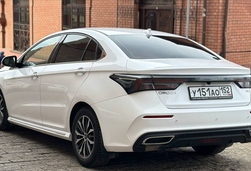 Аренда omoda s5 эконом класса 2023 года в городе Москва Народное Ополчение от 2960 руб./сутки, передний привод, двигатель: бензин, объем 1.5 литров, каско (Мультидрайв), ОСАГО (Мультидрайв), без водителя, недорого, вид 2 - RentRide