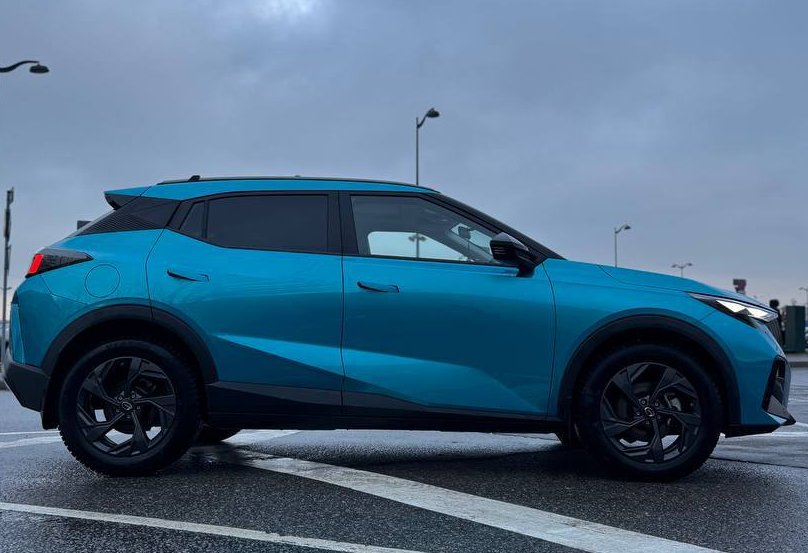 Аренда gac gs3 комфорт класса 2024 года в городе Москва Народное Ополчение от 3600 руб./сутки, передний привод, двигатель: бензин, объем 1.5 литров, каско (Мультидрайв), ОСАГО (Мультидрайв), без водителя, недорого, вид 2 - RentRide