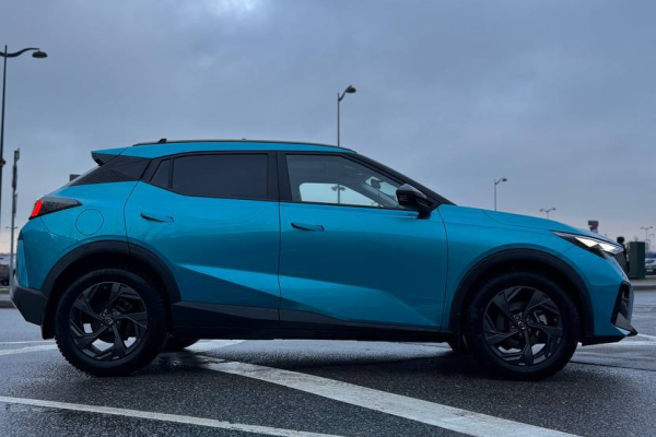 Прокат авто gac gs3 стандарт класса 2024 года в городе Москва Народное Ополчение от 4160 руб./сутки, передний привод, двигатель: бензин, объем 1.5 литров, каско (Мультидрайв), ОСАГО (Мультидрайв), без водителя, недорого - RentRide