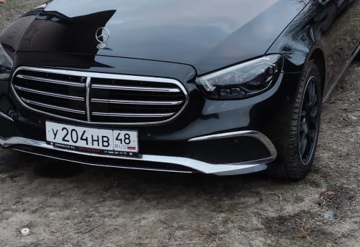 Аренда mercedes-benz e-klass бизнес класса 2021 года в городе Москва Кантемировская от 7200 руб./сутки, полный привод, двигатель: дизель, объем 2 литра, ОСАГО (Впишу в полис), без водителя, недорого - RentRide